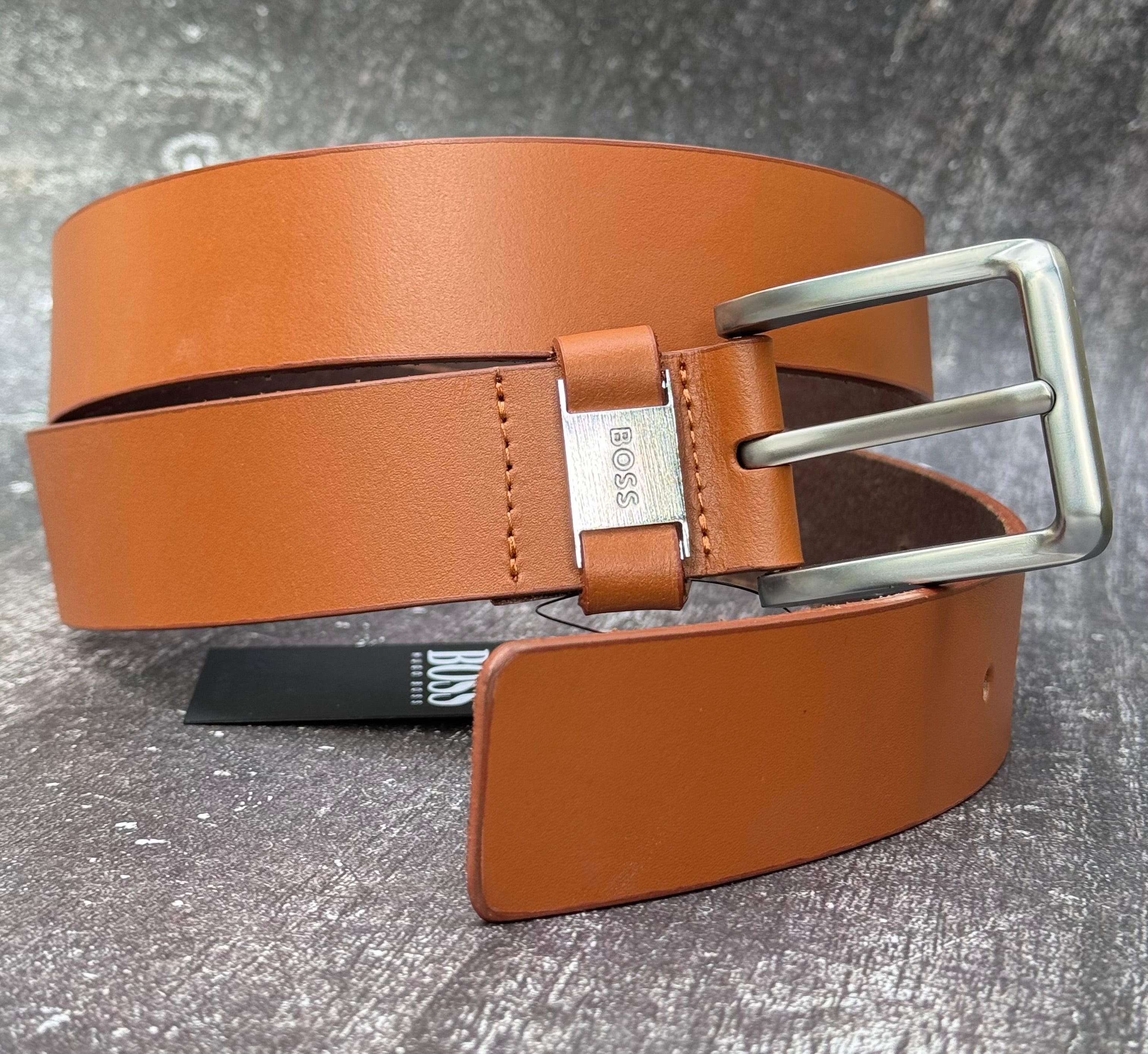 ITALIAN LEATHER BELT WITH LOGO KEEPER AND BRUSHED HARDWARE