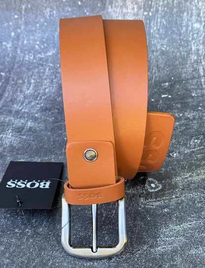 ITALIAN LEATHER BELT WITH SILVER TONED BUCKLE