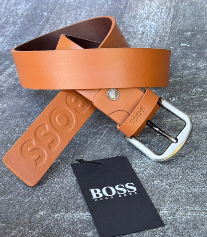 ITALIAN LEATHER BELT WITH SILVER TONED BUCKLE