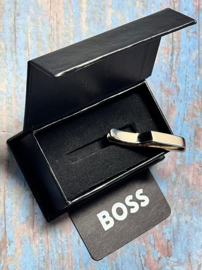 TIE CLIP WITH ENGRAVED LOGO