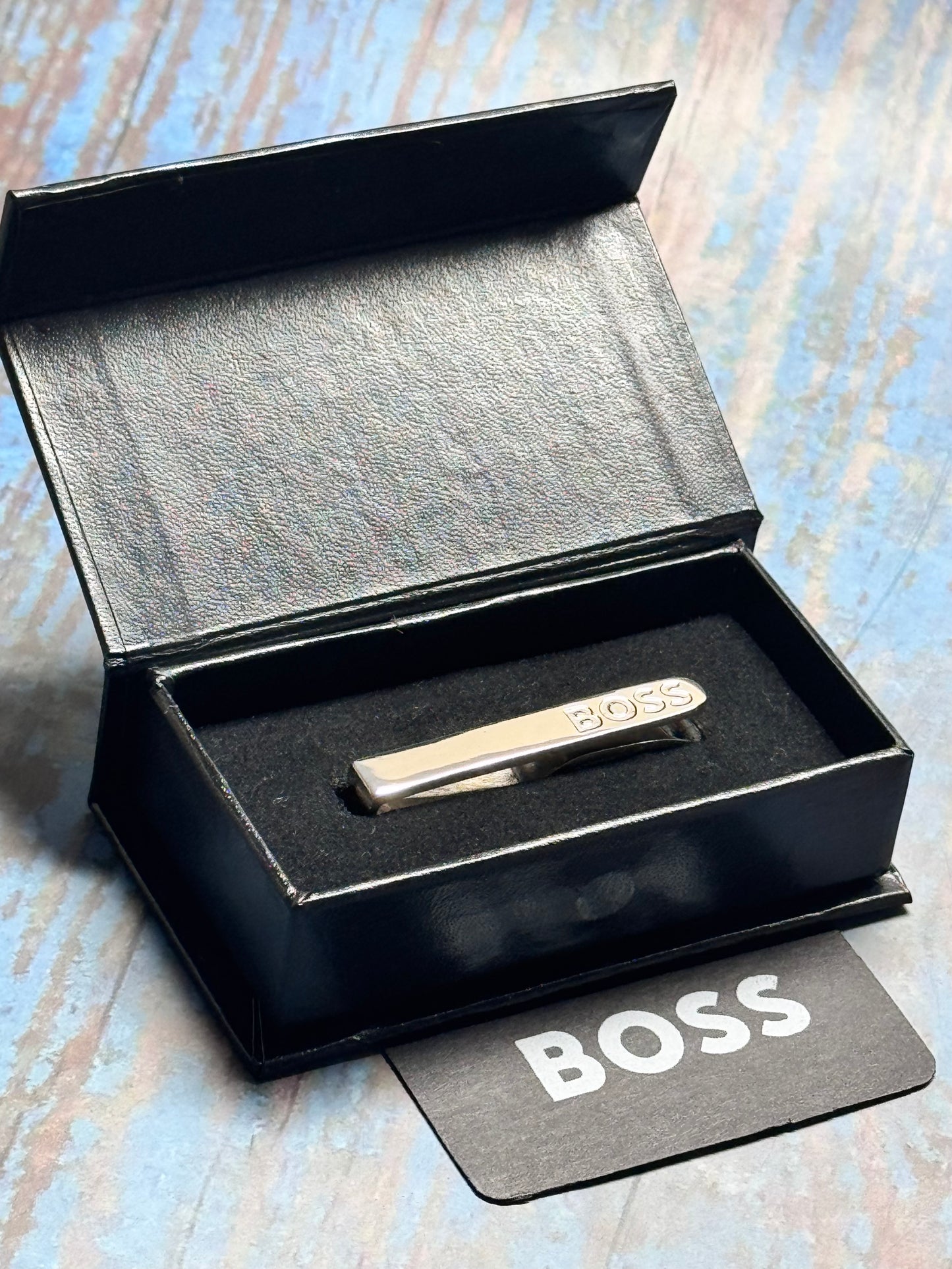 TIE CLIP WITH ENGRAVED LOGO