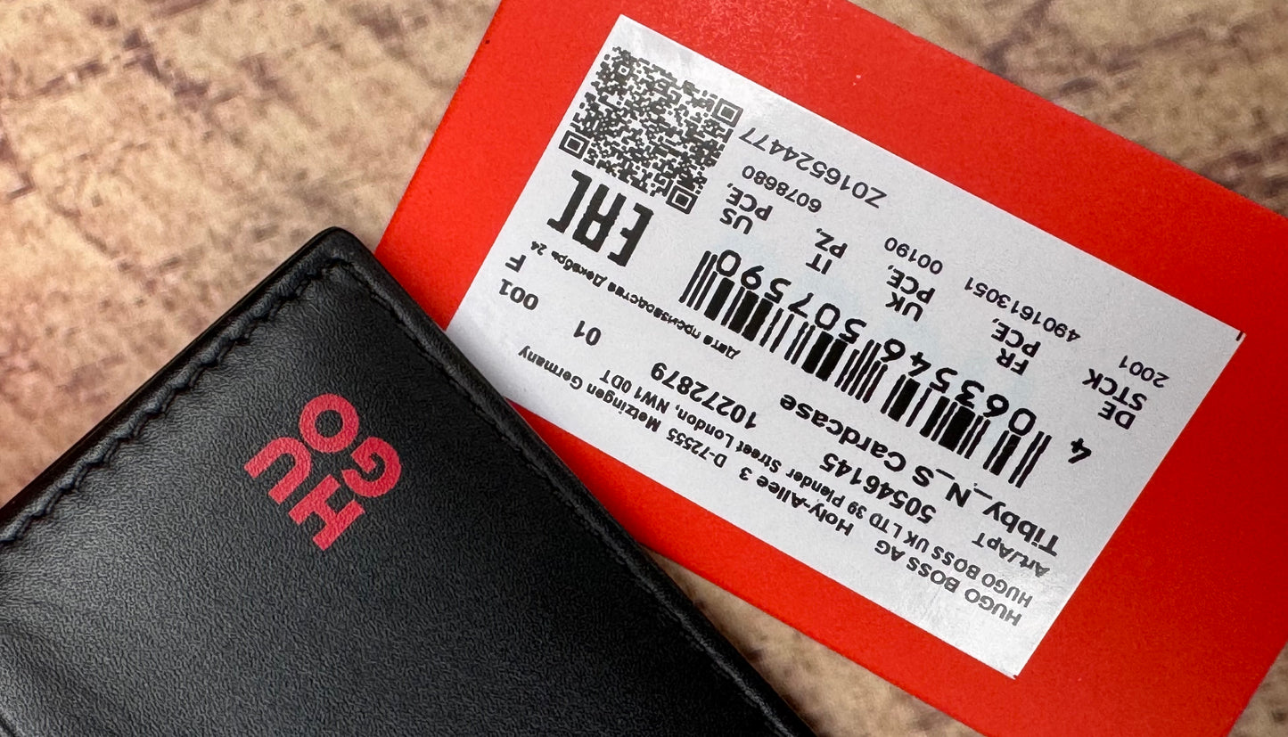 LEATHER CARD HOLDER WITH RED FOIL STACKED LOGO
