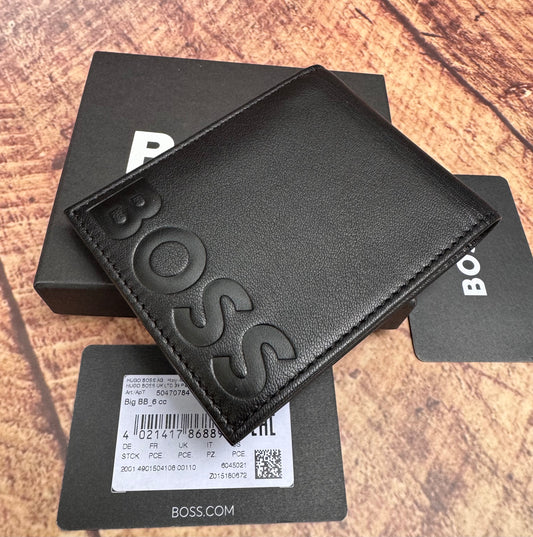 EMBOSSED LOGO WALLET IN GRAINED LEATHER
