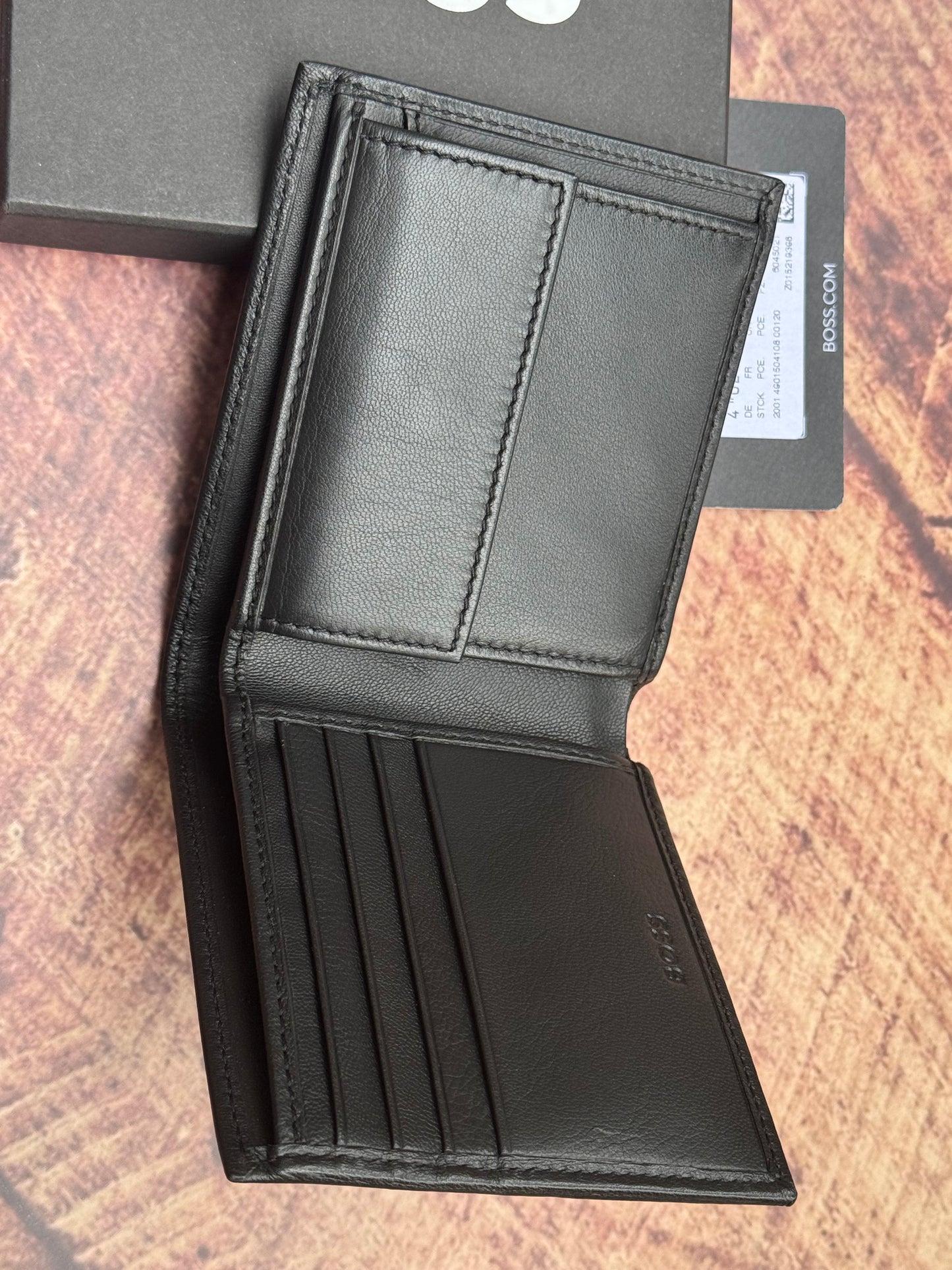 EMBOSSED-LOGO WALLET IN GRAINED LEATHER WITH COIN POCKET