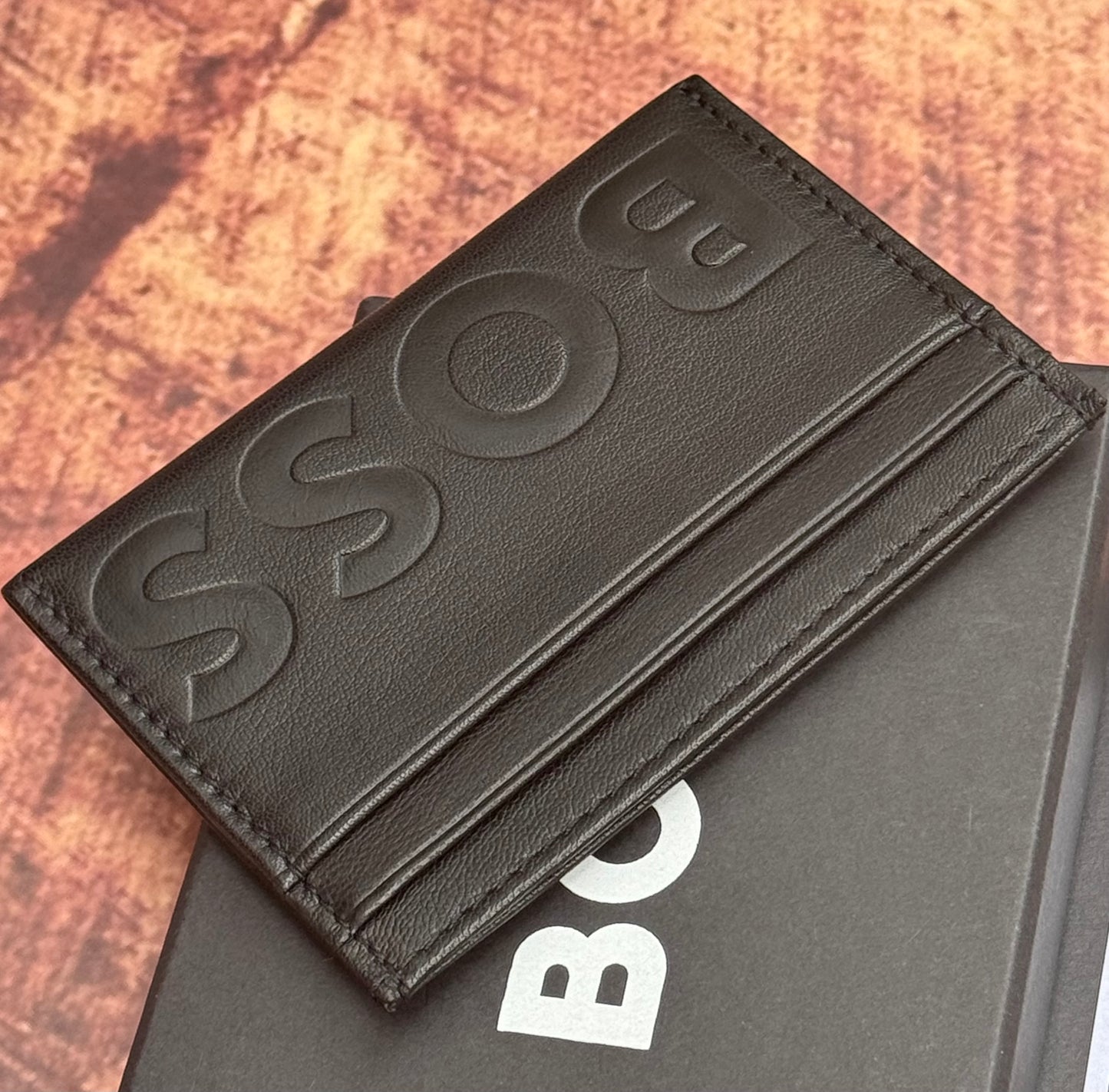 GRAINED-LEATHER CARD HOLDER WITH EMBOSSED LOGO