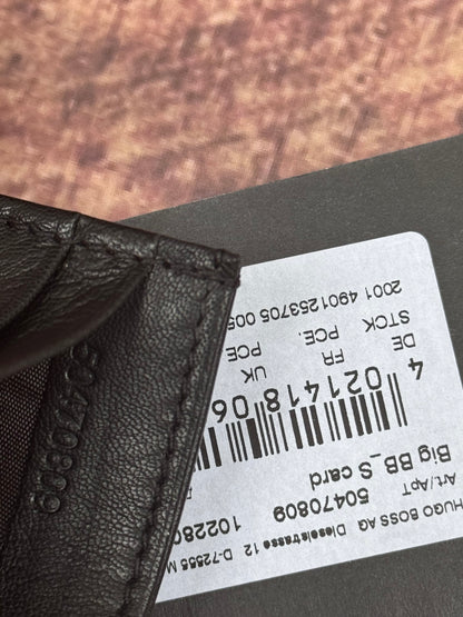 GRAINED-LEATHER CARD HOLDER WITH EMBOSSED LOGO